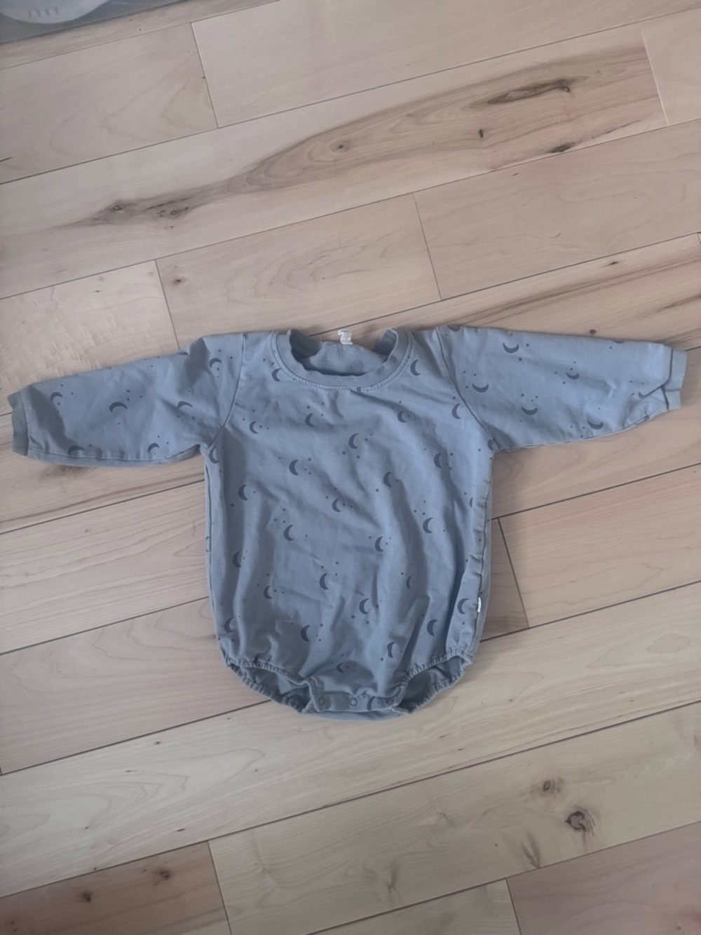 Quincy Mae Gray Moon‎ & Stars Long Sleeve Bubble Romper